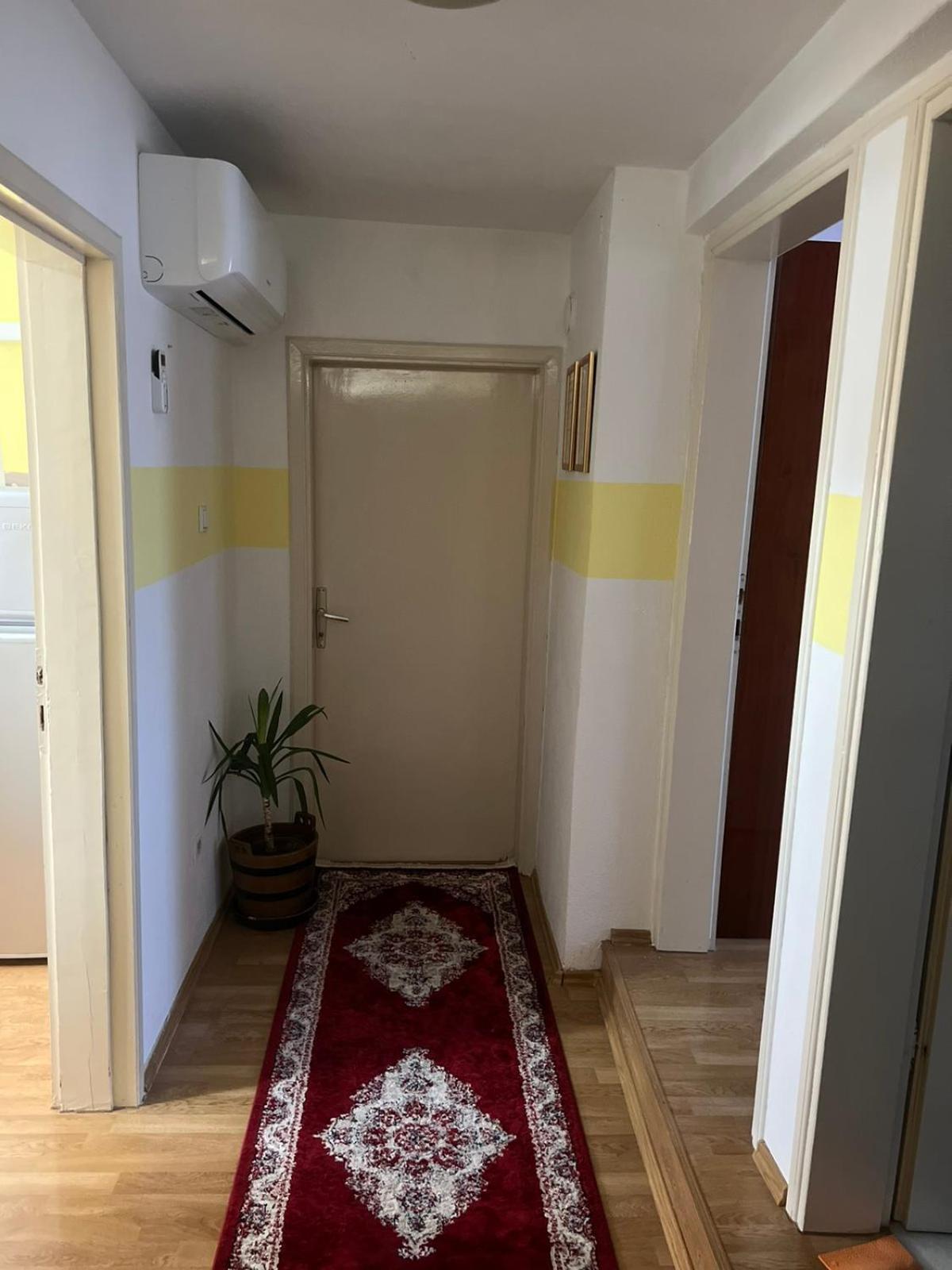 Apartman Kod Ismete Bihać Екстериор снимка